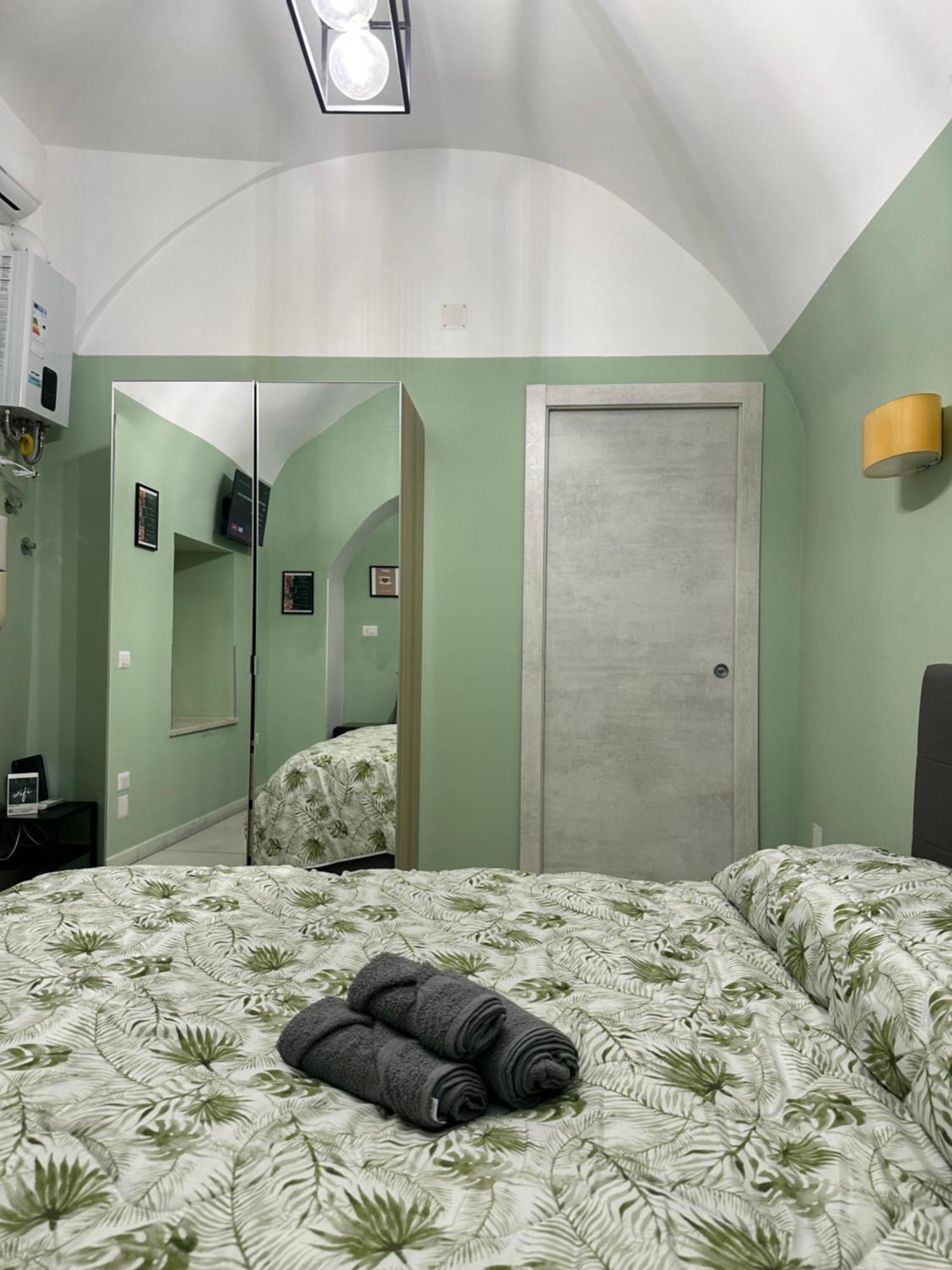 Casa Carmeli Bed & Breakfast Napoli Exterior foto